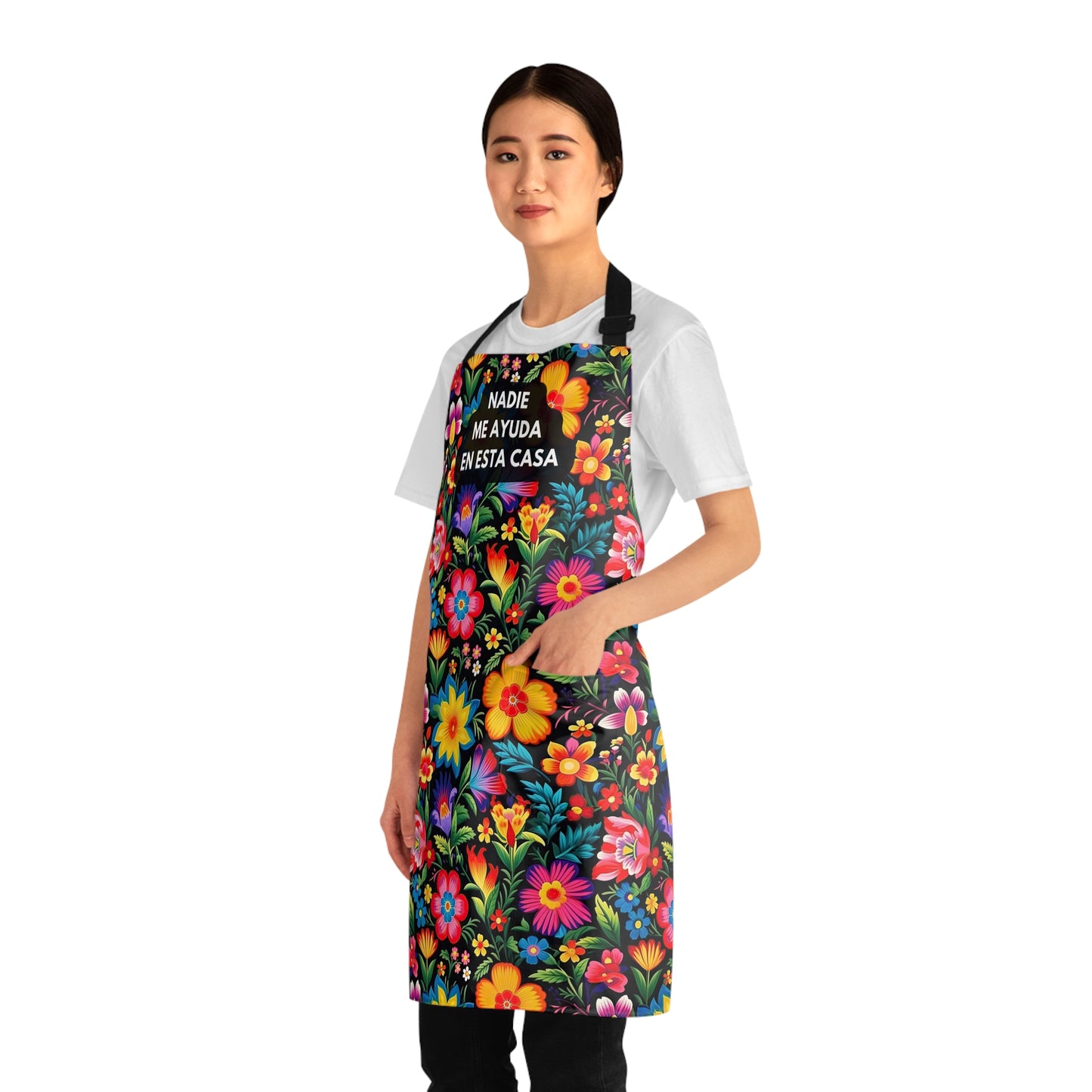 Nadie me ayuda en esta casa mandil for Mexican mom. Funny Mother’s Day gift for latin mom. Mexican Apron. Latin apron with colorful flowers.