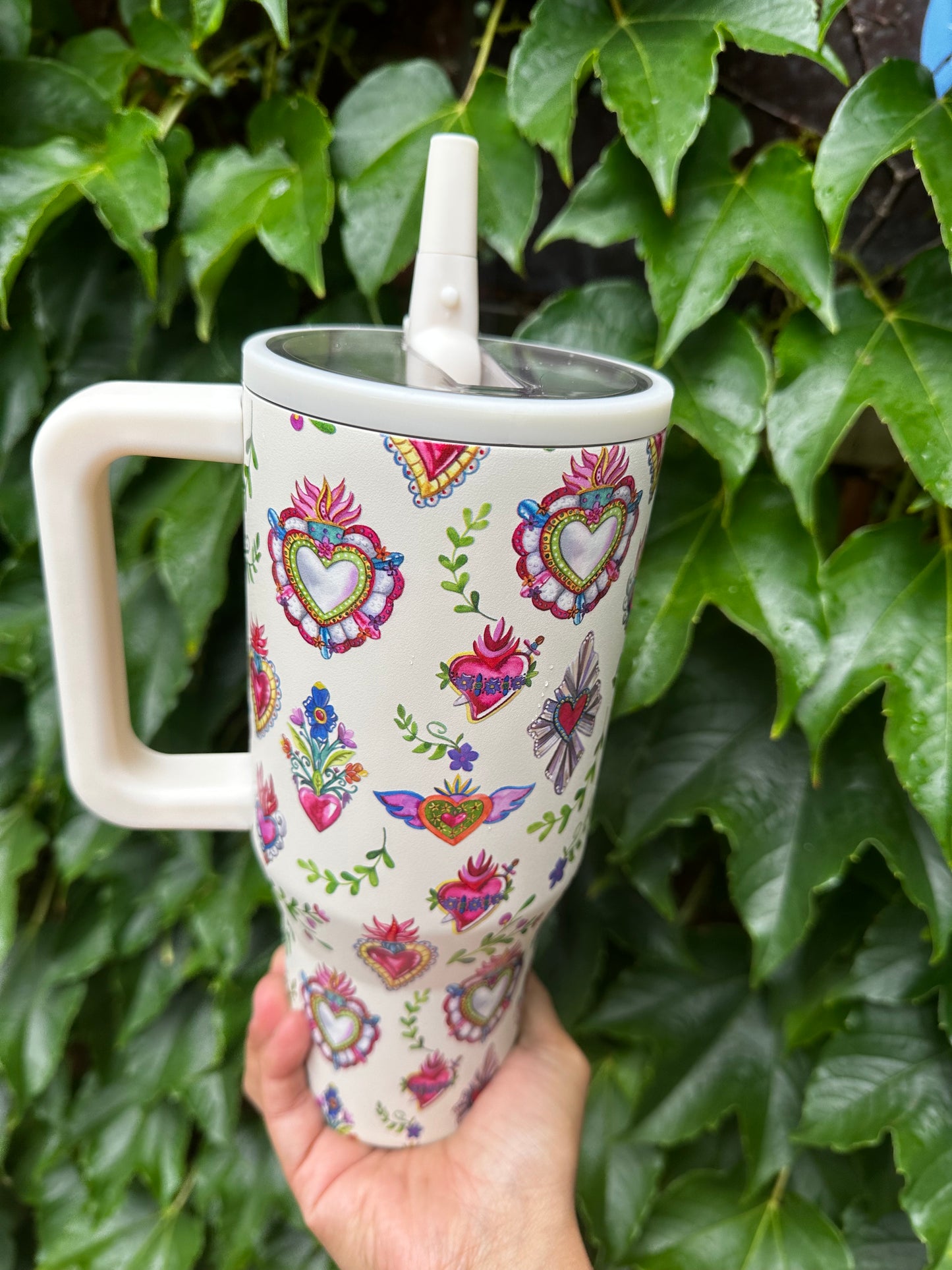 Sacred hearts tumbler. Milagritos mug. Sacred hearts stainless 32 oz tumbler for hot and cold drinks. Mexican gift for her