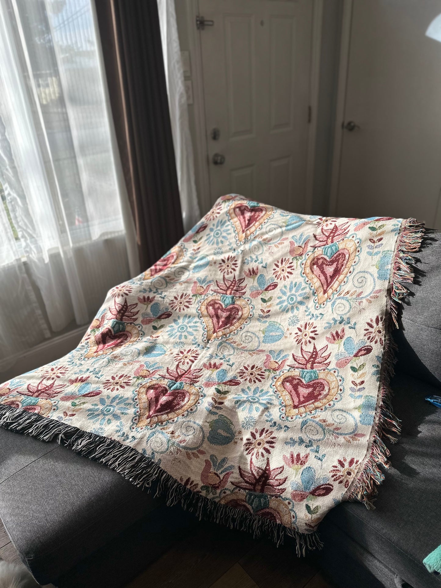Sacred hearts with blue flowers Woven Blankets. Mexican folk blanket for her. Sagrado corazon. Milagritos cobija