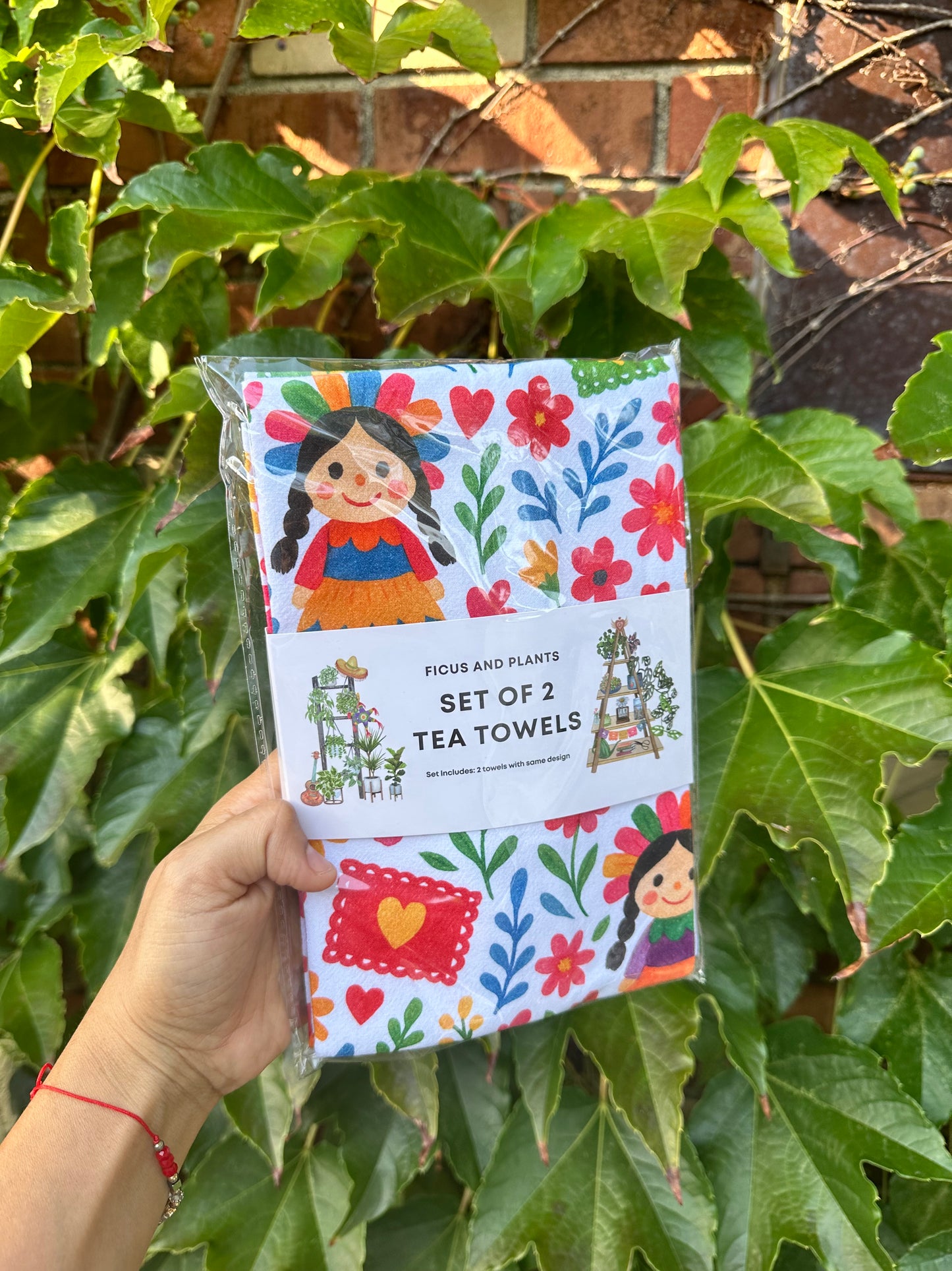Muñeca lele kitchen towels. Set of 2 Mexican towels for Mexican kitchen decor