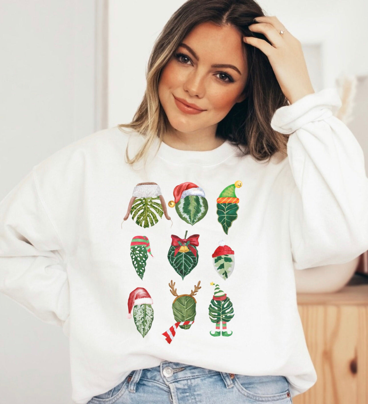 Christmas plant Sweatshirt with monstera, alocasia, ficus, calathea with christmas accessories for plant daddy, plant lady or plant mama.