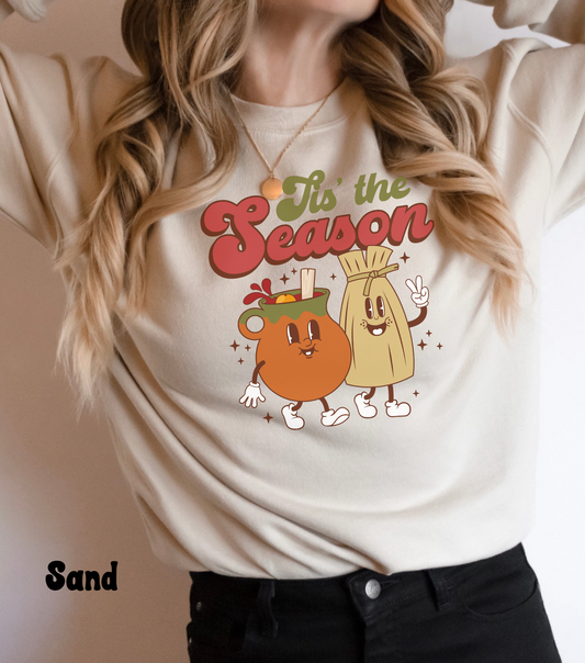 This is the season sweatshirts for Mexicans. Tamales y ponche sweatshirt para navidad. Navidad sweatshirt for Mexican family, Mexican friend