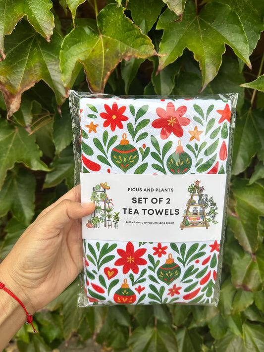 Feliz Navidad kitchen towels – Set of 2 Cotton Tea towels with Talavera, flor de noche buena, esfera de navidad y feliz Navidad. Latina home decor